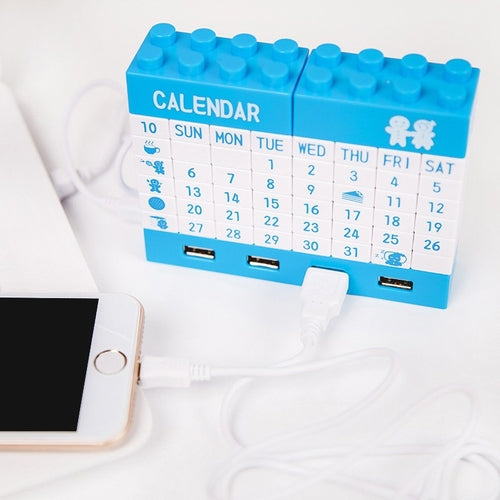 4-Port USB Hub with Digital Calendar Display — Desktop Organizer